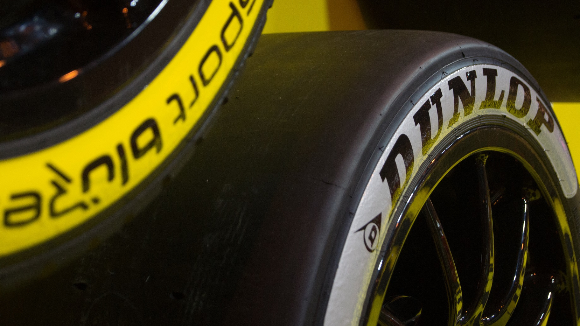 Dunlop - Brand Page - Stage Brand 1920x1080.png